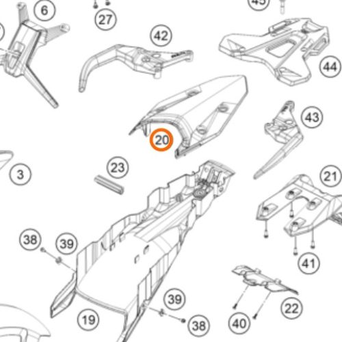 GUARDAFANGO POSTERIOR 790 ADV 19-20